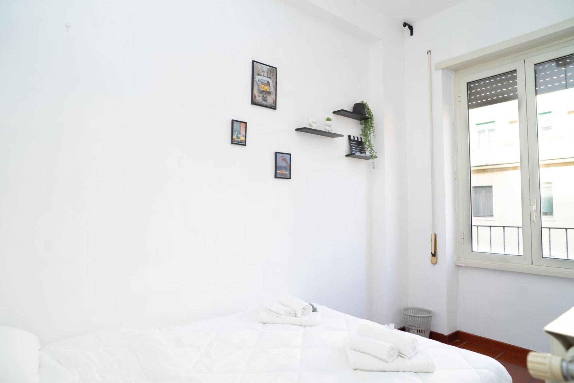 Apartamento Modern And One-bedroom, 10 Min From Colosseum