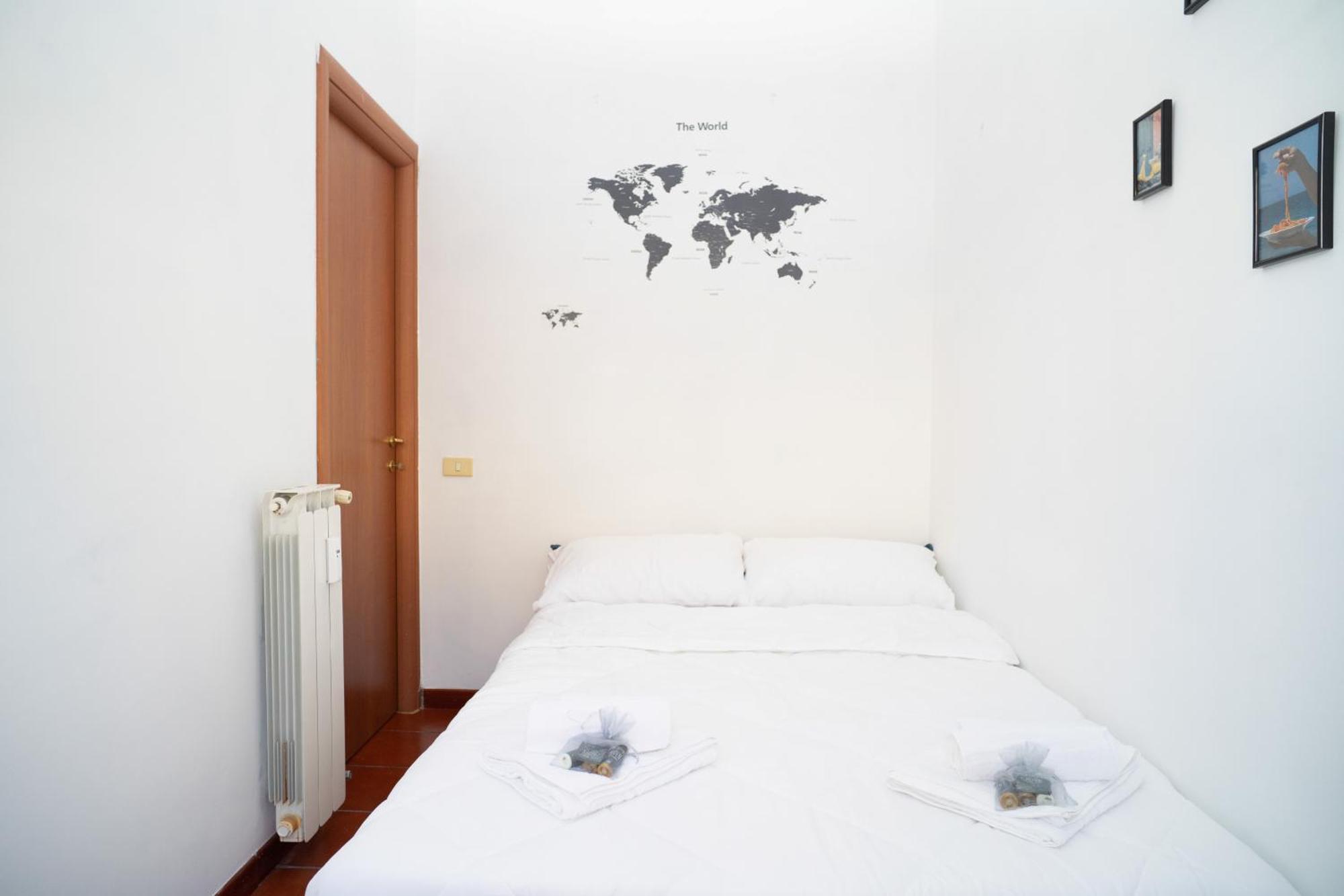 Apartamento Modern And One-bedroom, 10 Min From Colosseum Roma